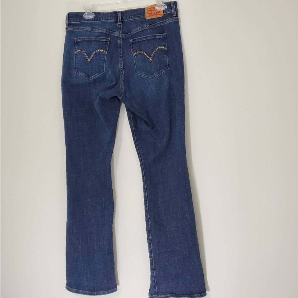 Levi jeans